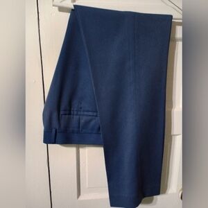 Classic fit 34x32 mens dress pants like new